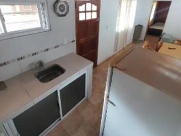 Casa en venta - 2 Dormitorios 1 Baño - San Clemente del Tuyú
