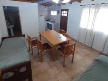 Casa en venta - 2 Dormitorios 1 Baño - San Clemente del Tuyú
