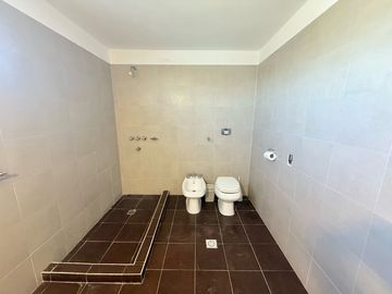 Casa en venta en las Sierras de Córdoba –con Pileta y Vista Panorámica