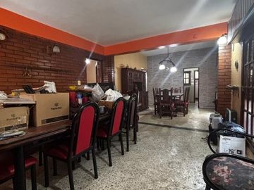 Casa PH en venta en Moron Sur