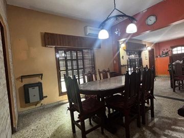 Casa PH en venta en Moron Sur