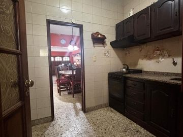 Casa PH en venta en Moron Sur