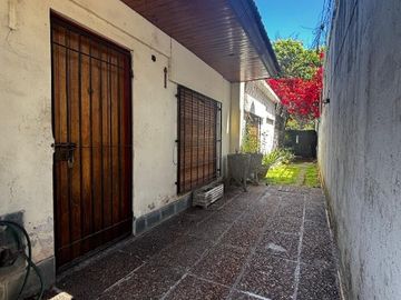 Casa PH en venta en Moron Sur