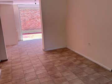 Venta de duplex en Barrio Bombal