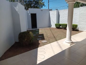 VENTA CASA MARCO SASTRE 3 DORMITORIOS COCHERA