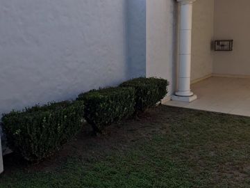 VENTA CASA MARCO SASTRE 3 DORMITORIOS COCHERA