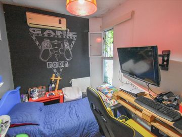 VENTA CASA 4 AMB FLORIDA NORTE C/TERRAZA Y QUINCHO