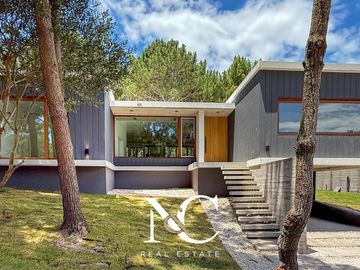 Casa en  venta en Costa Esmeralda a estrenar