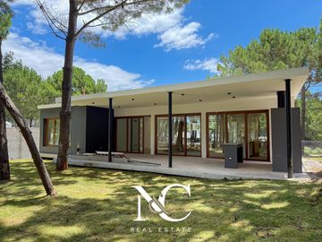 Casa en  venta en Costa Esmeralda a estrenar