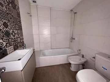 Venta Departamento 3 Ambientes a estrenar con balcón en Villa Ballester