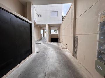 Venta Departamento 3 Ambientes a estrenar con balcón en Villa Ballester