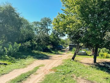 FRACCIÓN 7 HAS. A 800 METROS RUTA E53 - ESCRITURA Y PLANO MENSURA - CON CASA