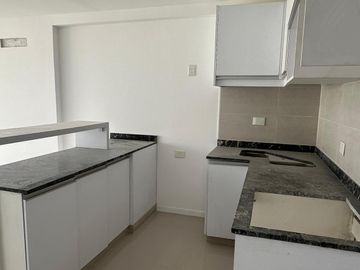 Departamento 2 amb BALCON TERRAZA en Venta FLORES