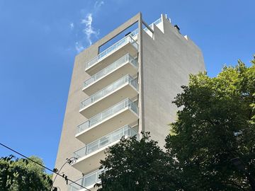 Departamento 2 amb BALCON TERRAZA en Venta FLORES