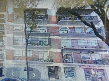 3 Amb. Hermoso y Amplio Dto. c/Balcon Corrido... Vendo Urg...Excel. Ubicacion. Escucho Oferta!