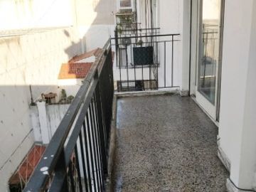 3 Amb. Hermoso y Amplio Dto. c/Balcon Corrido... Vendo Urg...Excel. Ubicacion. Escucho Oferta!