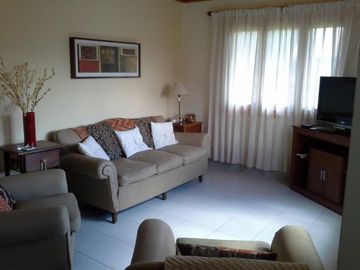 Linda casa en El Hoyo - 2 dormitorios