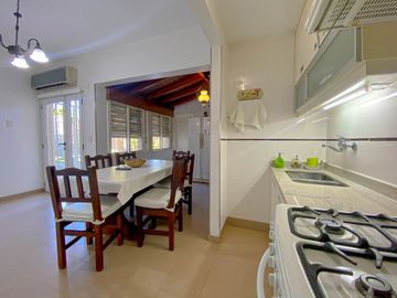 Nuevo Valor!! Gran Parque Libre! Casa en Excelente Zona de Castelar Norte!