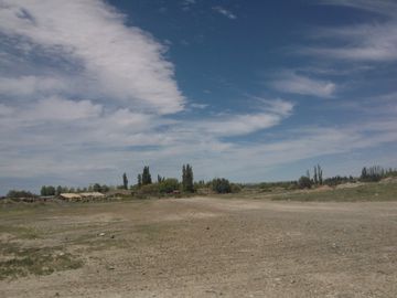 Vende 4 has en Avenida 25 de Mayo Trelew, Chubut