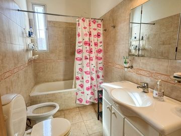 CAÃUELAS, VILLA ADRIANA -CASA QUINTA EN VENTA -APTA CREDITO HIPOTECARIO