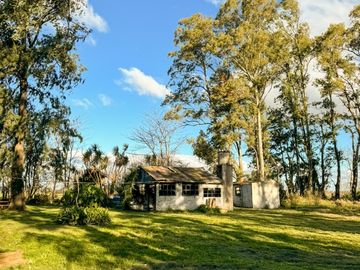 CaÃ±uelas , BÂ° Villa Adriana -Casa quinta en venta