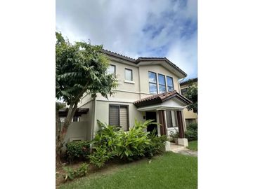 VENTA CASA RIVER VALLEY