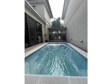 VENTA CASA RIVER VALLEY