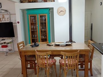 Casa Quinta de 3 Ambientes en Venta. Villa Adriana. CaÃ±uelas.