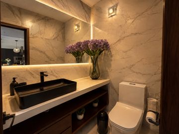 Casa en venta en Lomas de Angelopolis II, Parque Victoria, 4 recamaras.