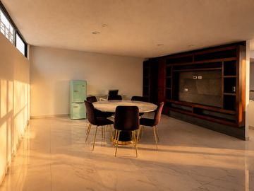 Casa en venta en Lomas de Angelopolis II, Parque Victoria, 4 recamaras.