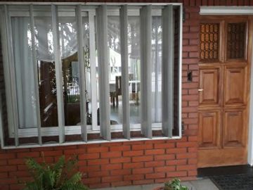 VENDO CASA 3 DORMITORIOS ZONA RESINDENCIAL BARRIO BELGRANO NEUQUEN