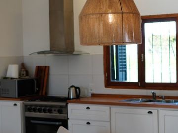 EN VENTA LUJOSA CASA ZONA NORTE