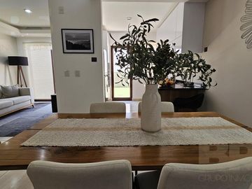 Casa con Espacio Flex en Planta Baja en Zibatá Qro