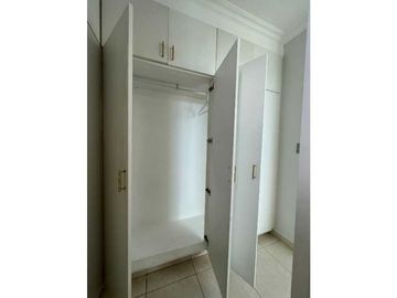 Se alquila apartamento 110mt de 3 recamaras