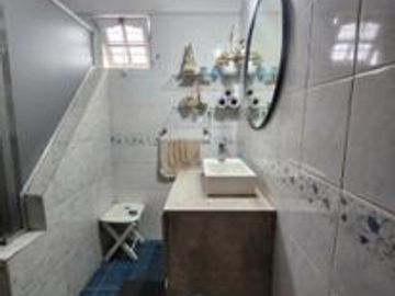 EN VENTA IMPECABLE CASA EN SANTA CRUZ DEL LAGO REF: 2183