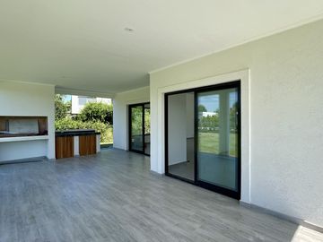 Casa A Estrenar en San Matias en Venta con Piscina