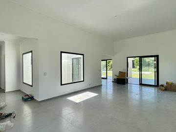 Casa A Estrenar en San Matias en Venta con Piscina