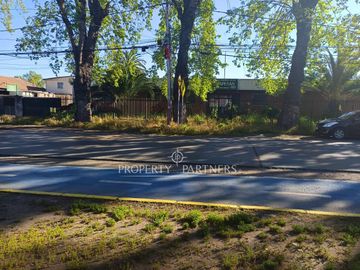 Terreno con uso mixto y gran potencial comercial en Peñaflor