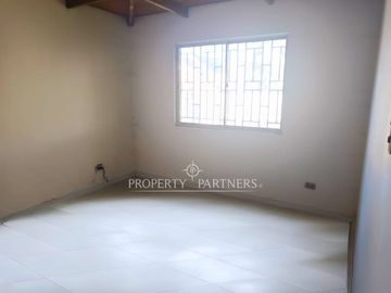Terreno con uso mixto y gran potencial comercial en Peñaflor