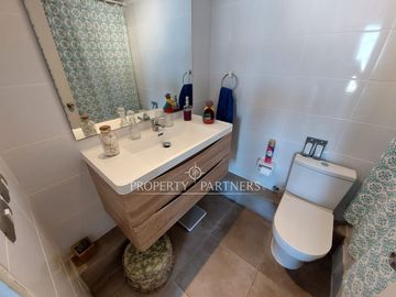 Se vende cómodo departamento en Costa Laguna