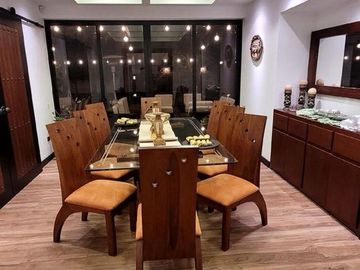 CASA EN URB. CAPELO VALLE DE LOS CHILLOS