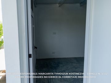 Casa en alquiler con cochera en Carlos Spegazzini Imperdible Excelente ubicación