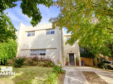 Casa en venta en Bº Santa Maria De Los Olivos. Malvinas.