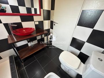 Oportunidad! Casa en venta 4 amb. y pileta. Barrio Santa Guadalupe. Pilar.