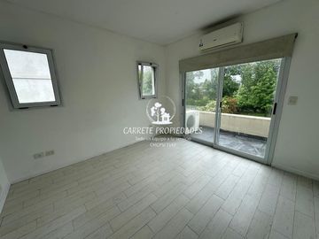 Oportunidad! Casa en venta 4 amb. y pileta. Barrio Santa Guadalupe. Pilar.