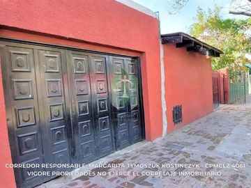 Casa en venta c/ cochera en El Jagüel