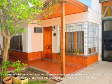 Casa en venta c/ cochera en Temperley