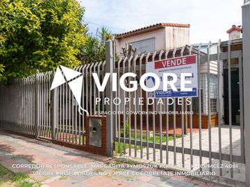 Casa en venta c/ cochera en Temperley