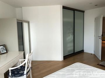 2 Bedroom Condo for sale at Sathorn Gardens