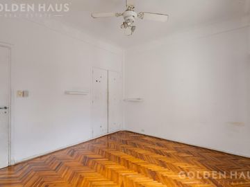 Venta departamento 3 amb. con dependencia en Almagro